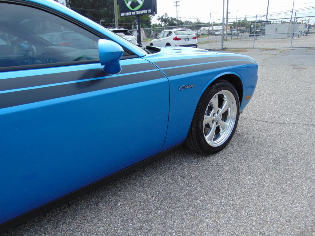 Photo 9 of this DODGE CHALLENGER