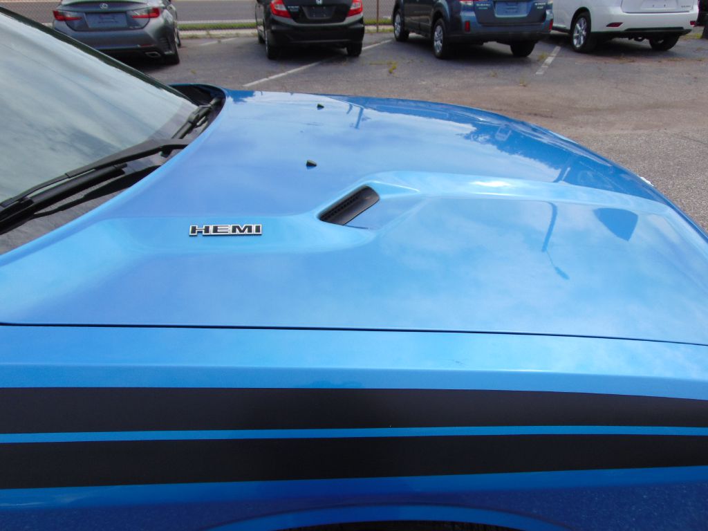 Photo 12 of this DODGE CHALLENGER