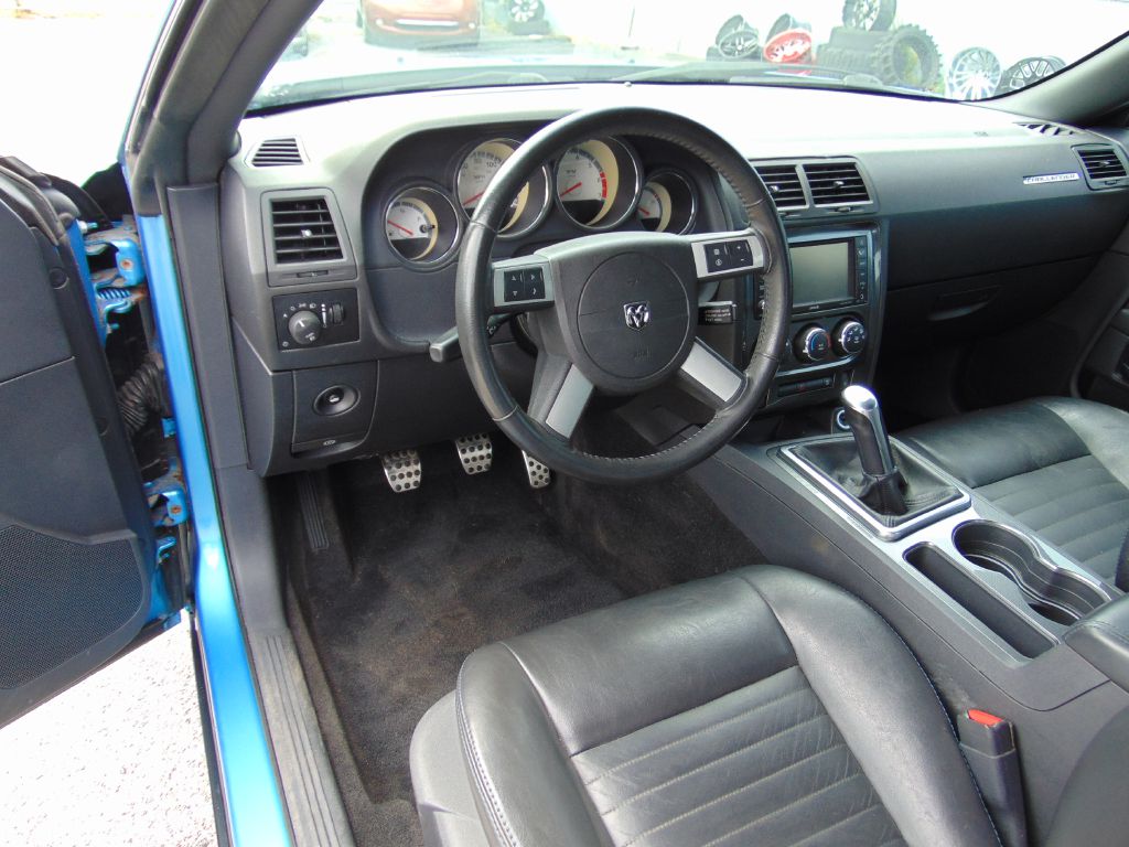 Photo 16 of this DODGE CHALLENGER