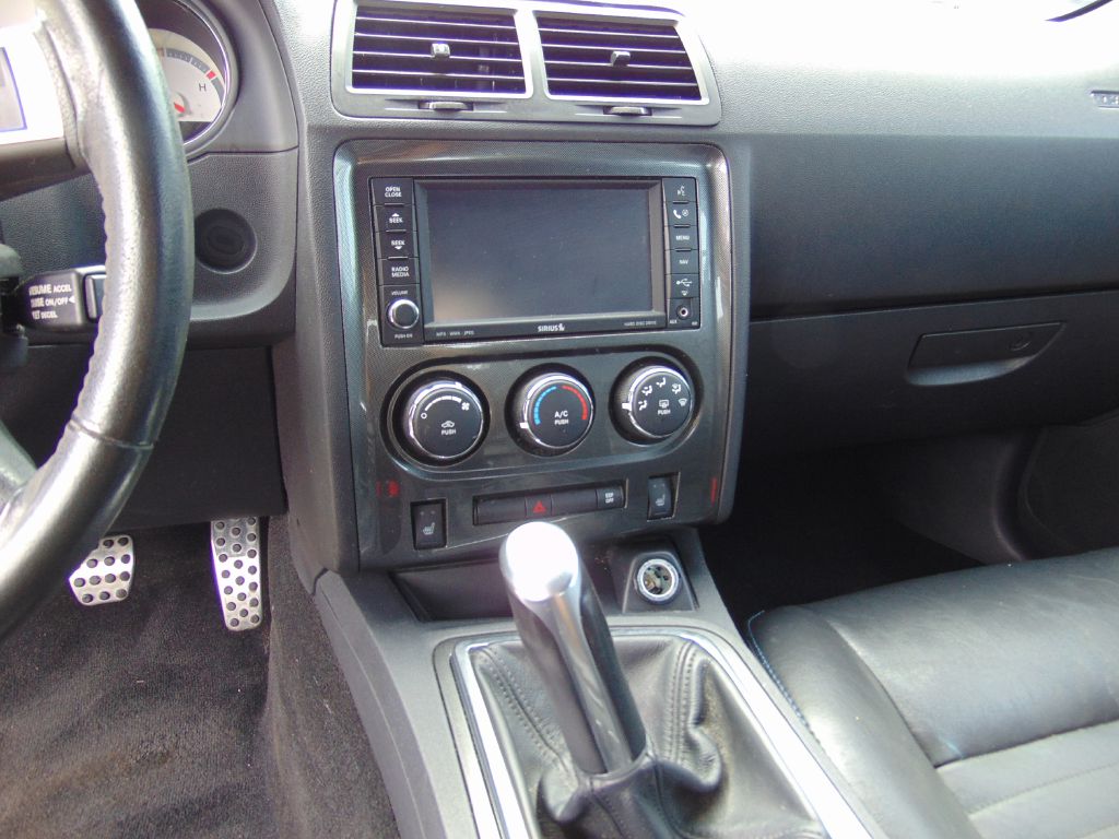 Photo 18 of this DODGE CHALLENGER