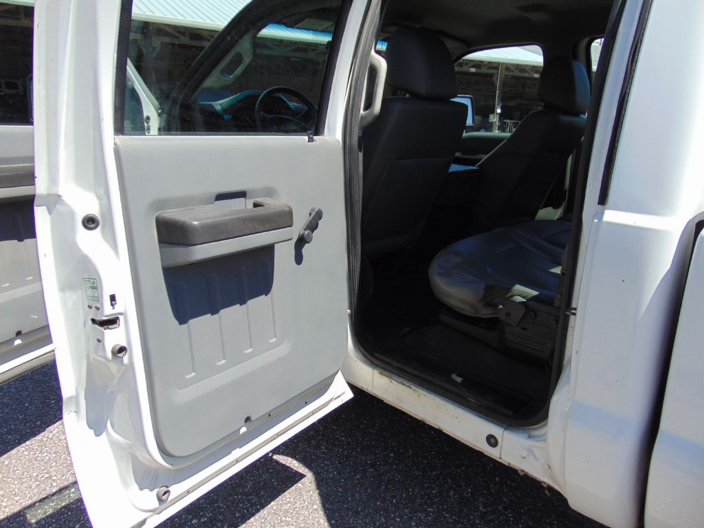 Photo 15 of this FORD F250