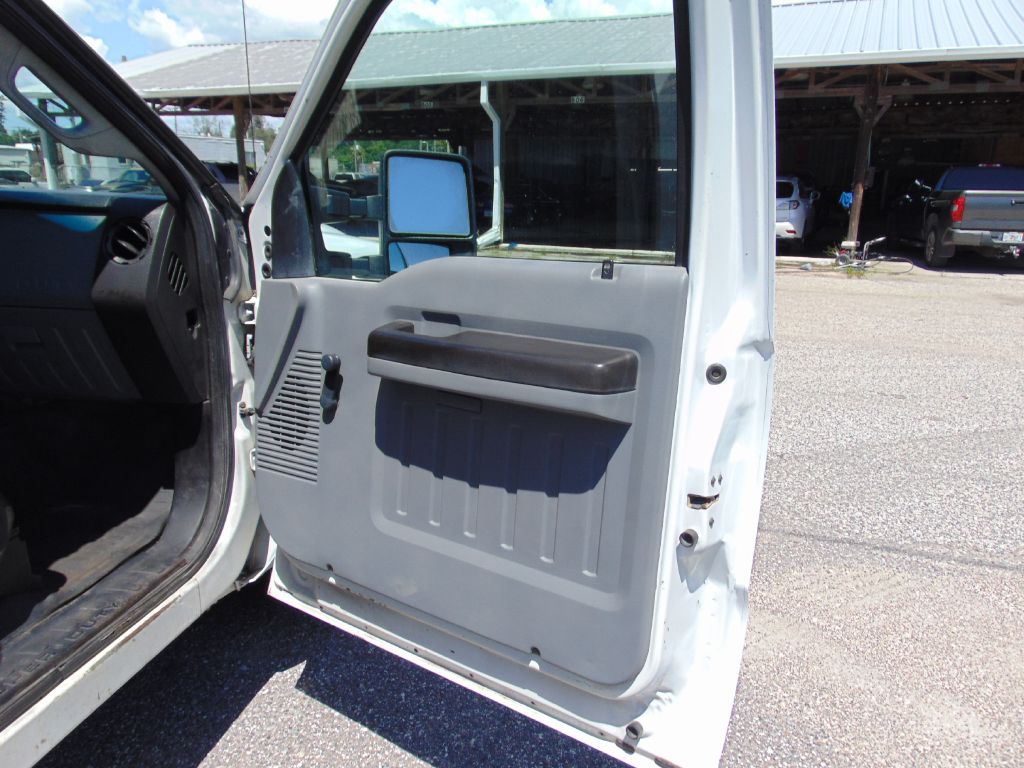 Photo 20 of this FORD F250