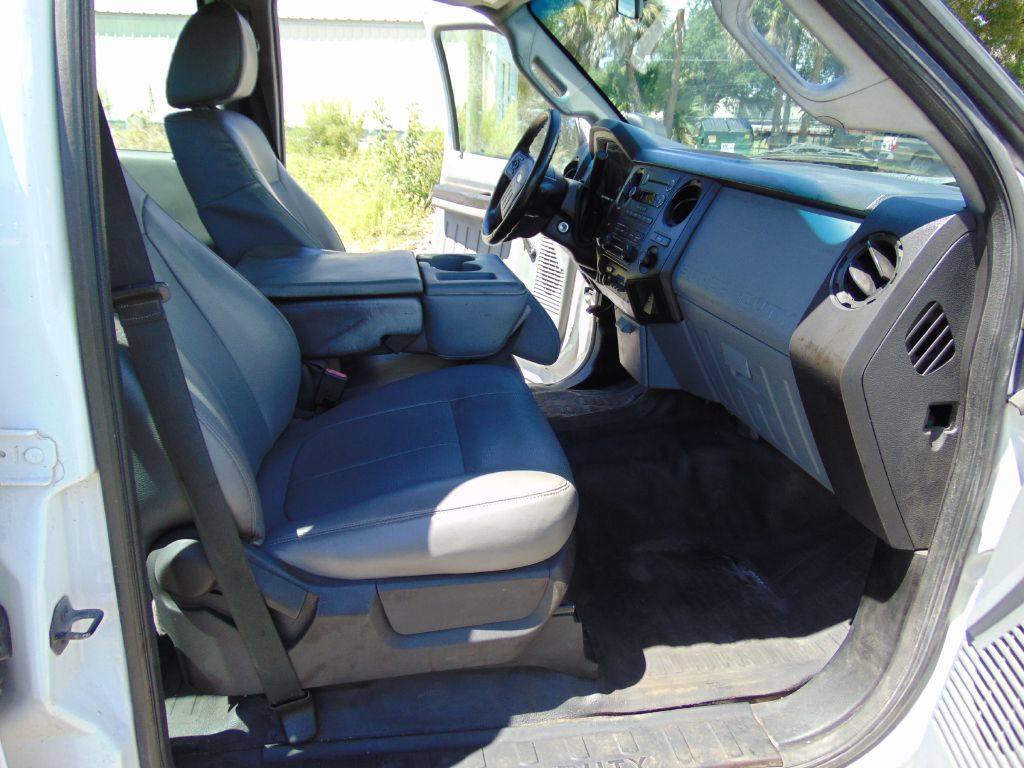 Photo 21 of this FORD F250