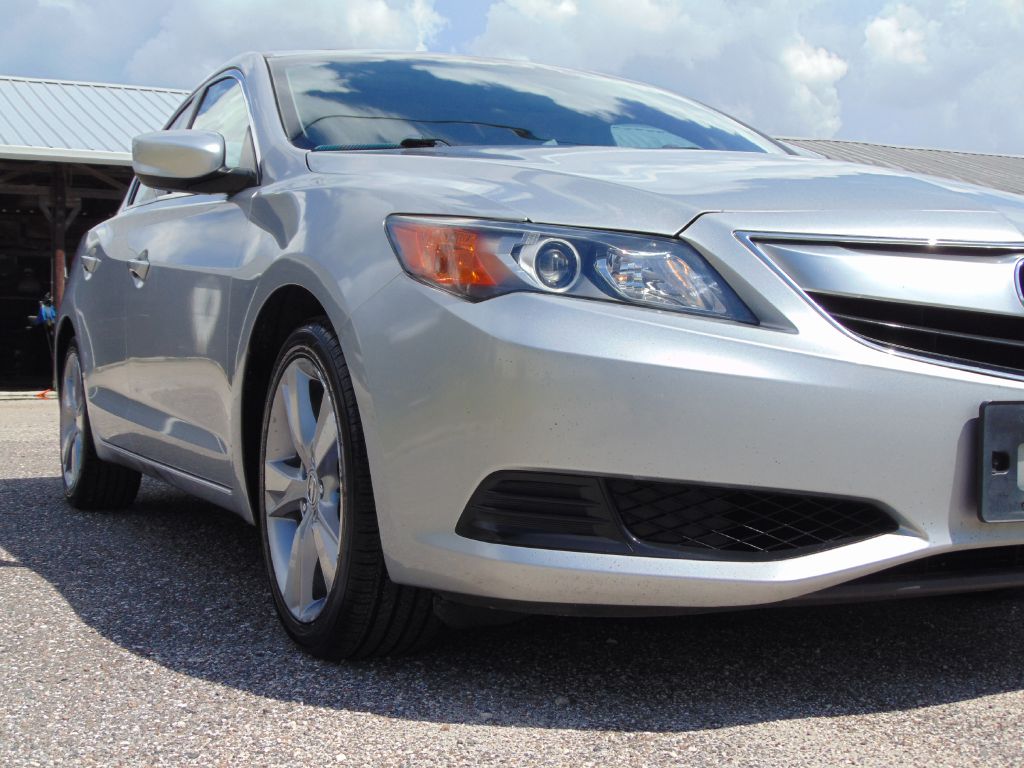Photo 10 of this ACURA ILX