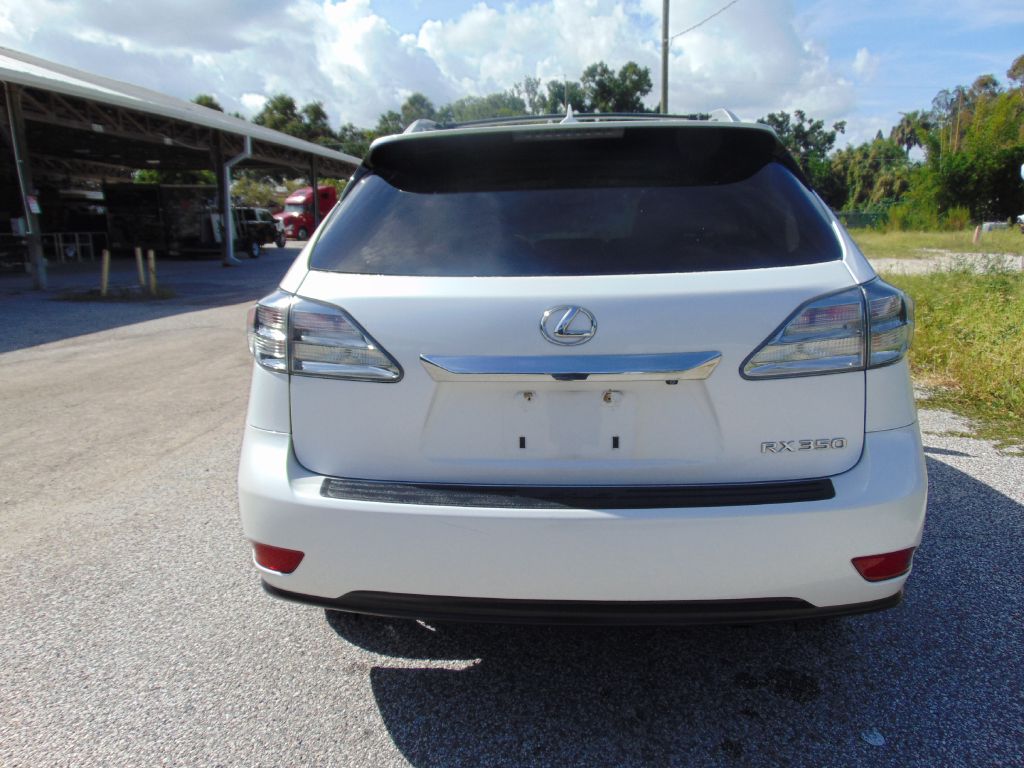 Photo 15 of this LEXUS RX