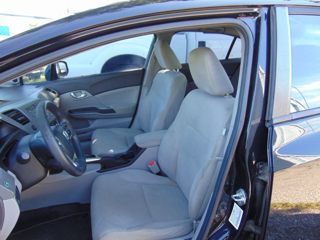 Photo 11 of this HONDA CIVIC