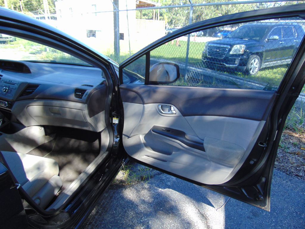 Photo 17 of this HONDA CIVIC