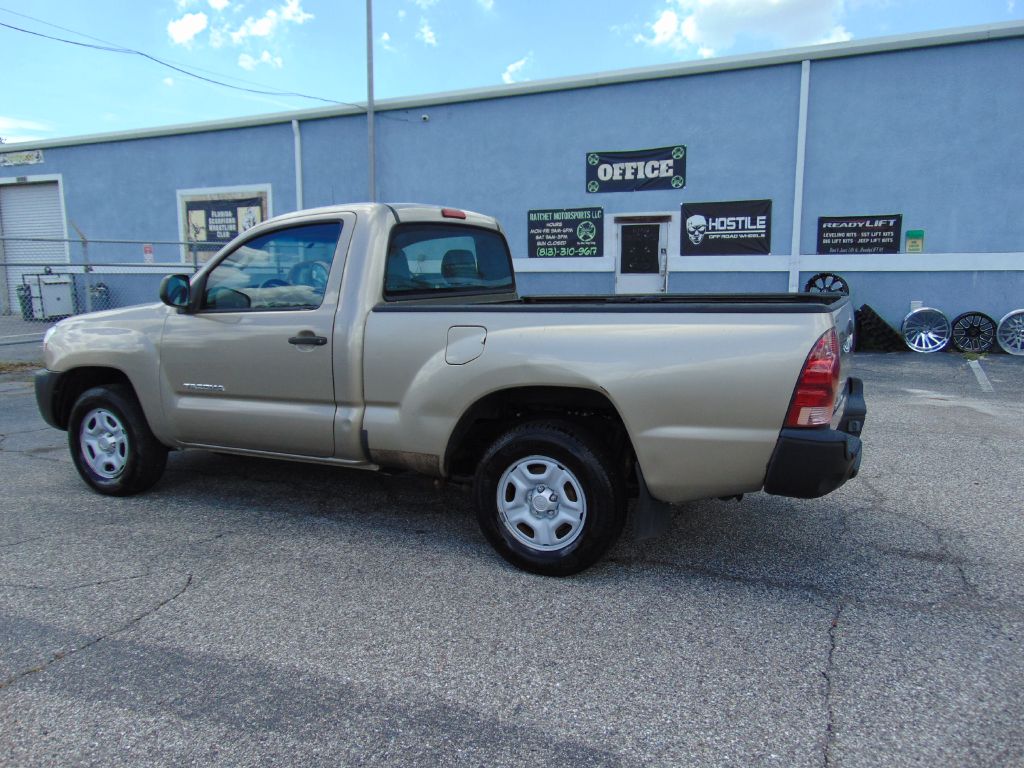 Photo 8 of this TOYOTA TACOMA
