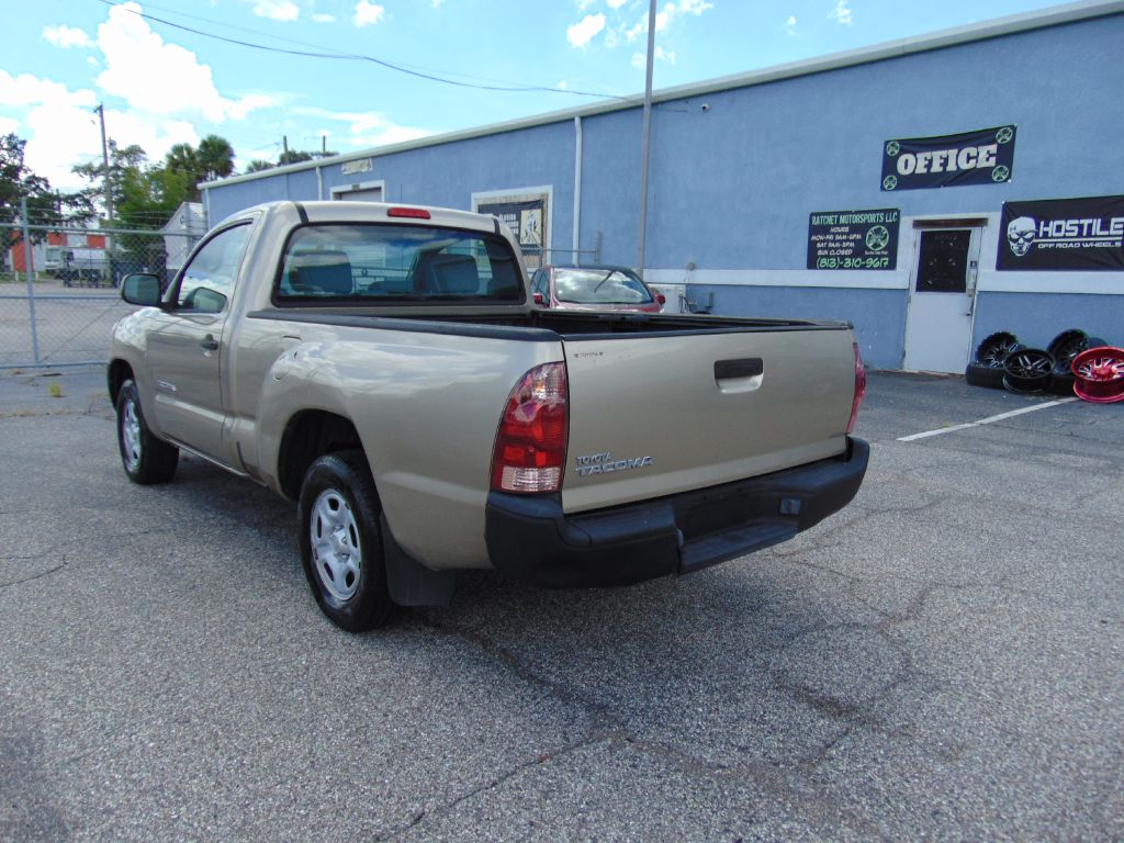 Photo 9 of this TOYOTA TACOMA