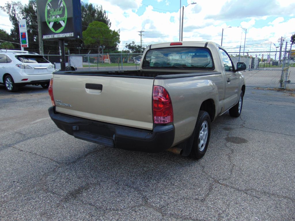 Photo 11 of this TOYOTA TACOMA