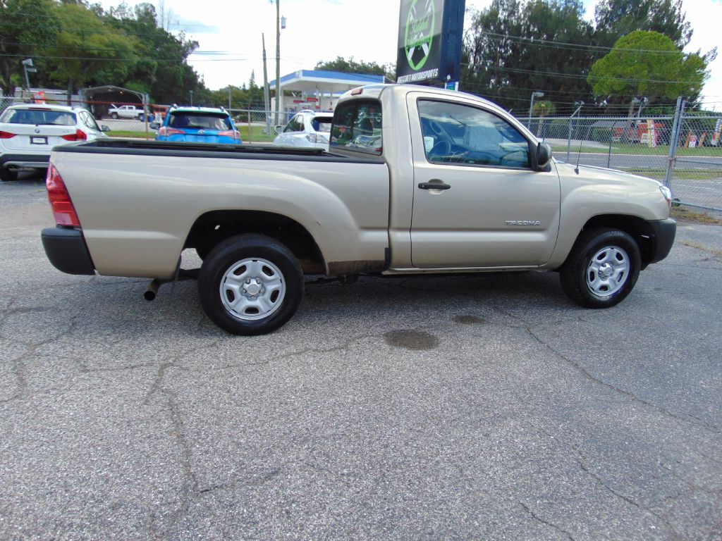 Photo 13 of this TOYOTA TACOMA