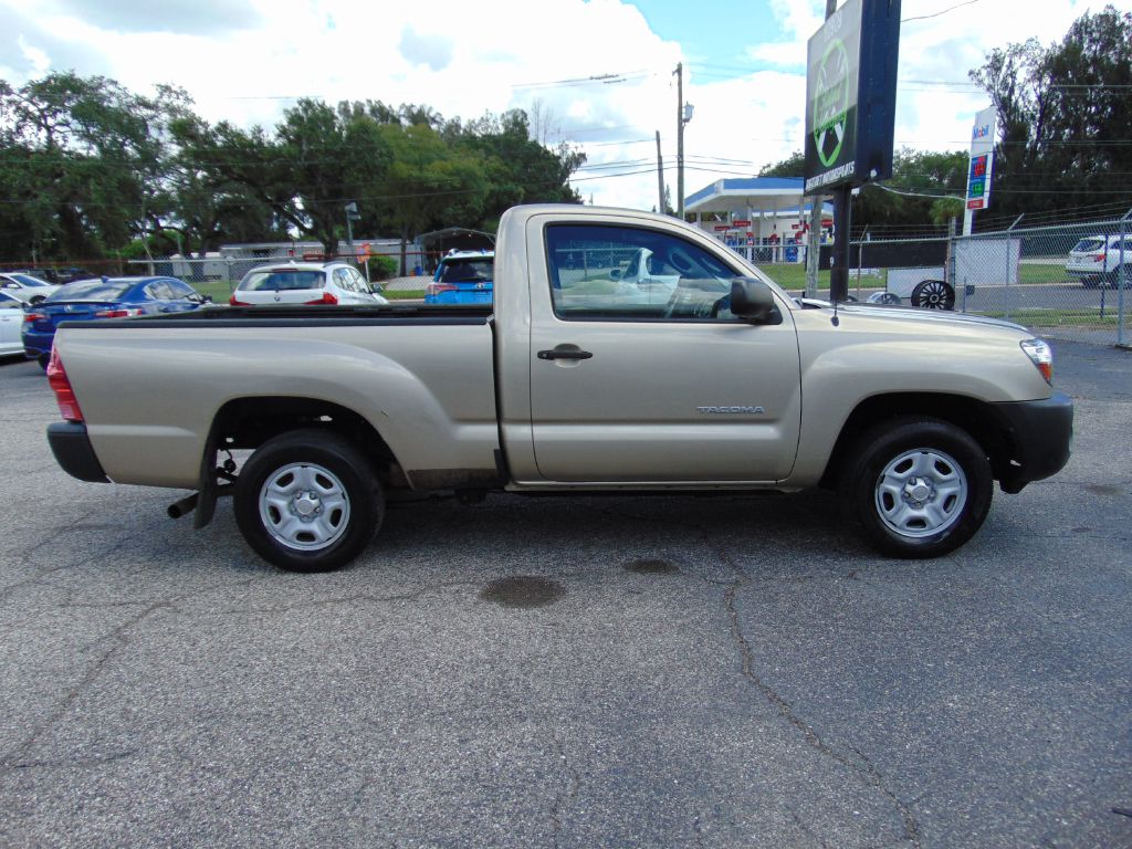 Photo 14 of this TOYOTA TACOMA