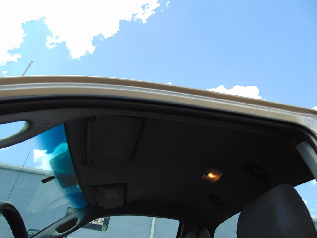 Photo 20 of this TOYOTA TACOMA