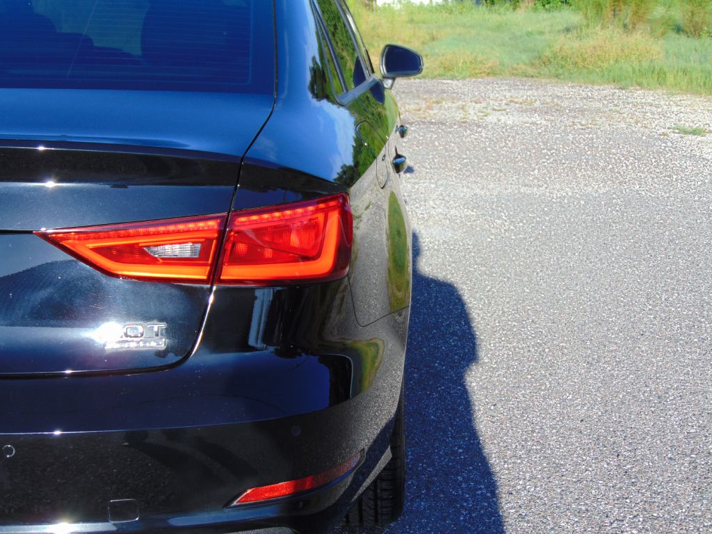 Photo 6 of this AUDI A3