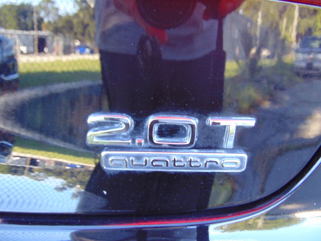 Photo 21 of this AUDI A3