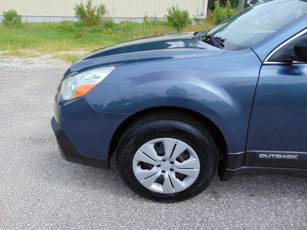 Photo 12 of this SUBARU OUTBACK