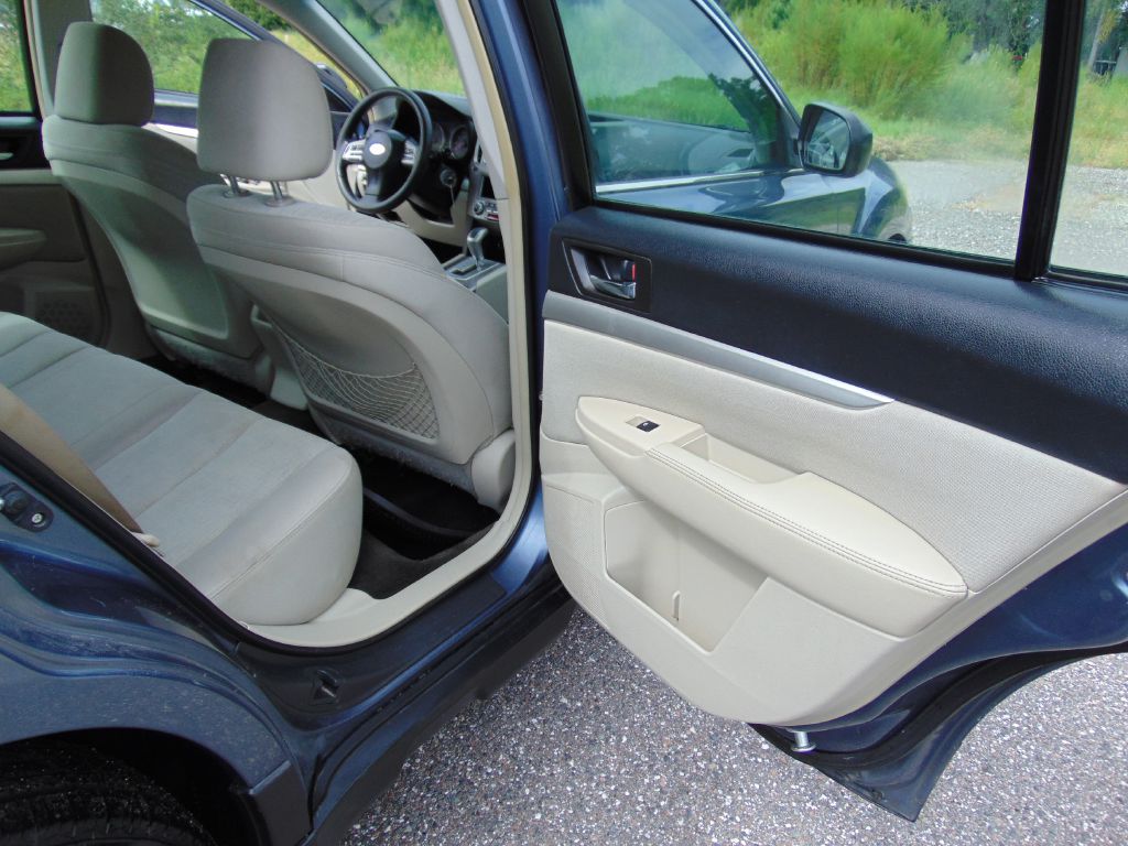 Photo 23 of this SUBARU OUTBACK