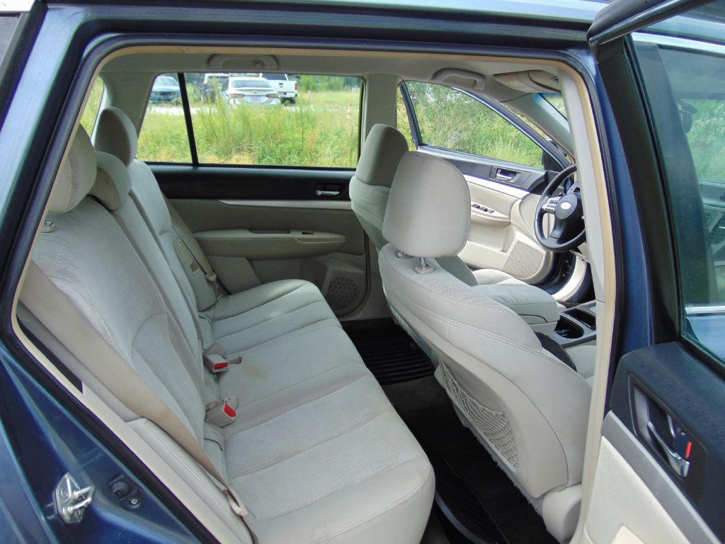 Photo 24 of this SUBARU OUTBACK