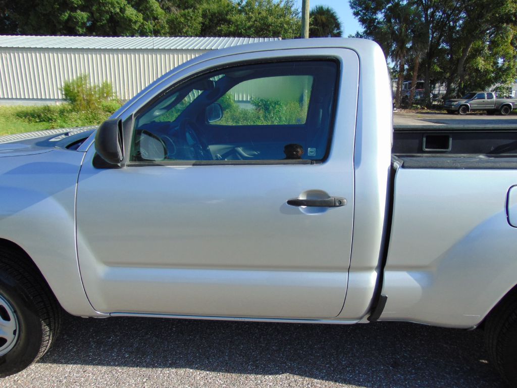 Photo 3 of this TOYOTA TACOMA