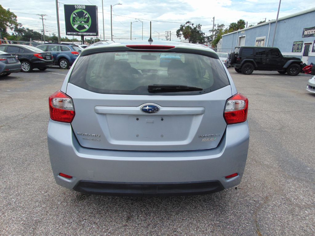 Photo 7 of this SUBARU IMPREZA