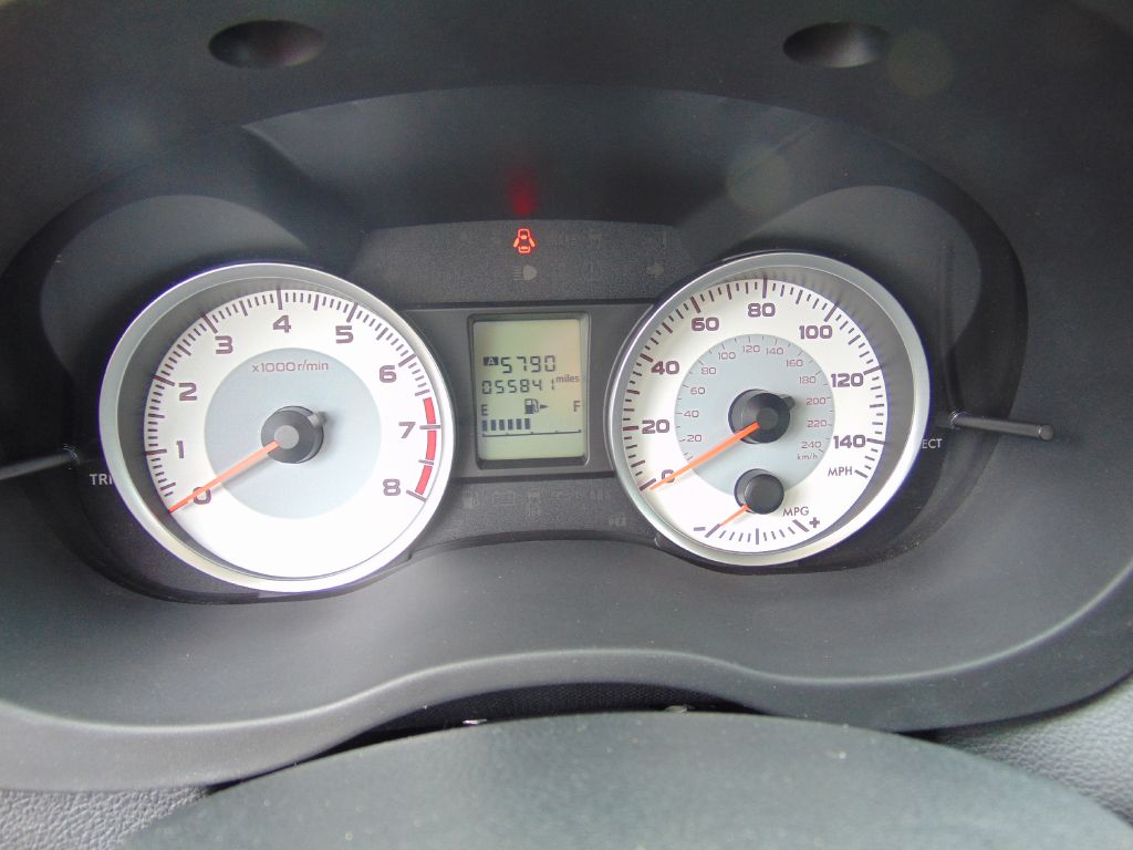 Photo 13 of this SUBARU IMPREZA