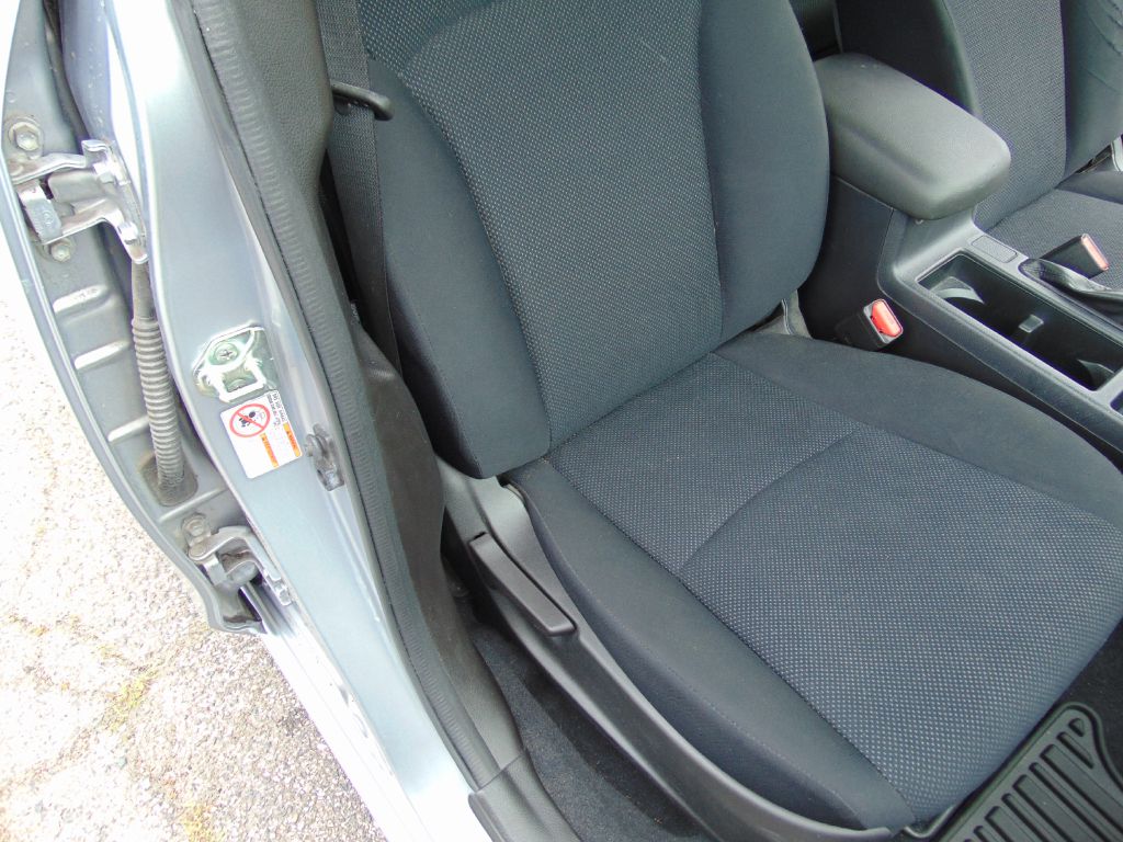 Photo 23 of this SUBARU IMPREZA