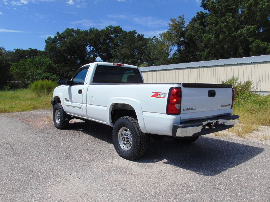 Photo 21 of this CHEVROLET SILVERADO 2500