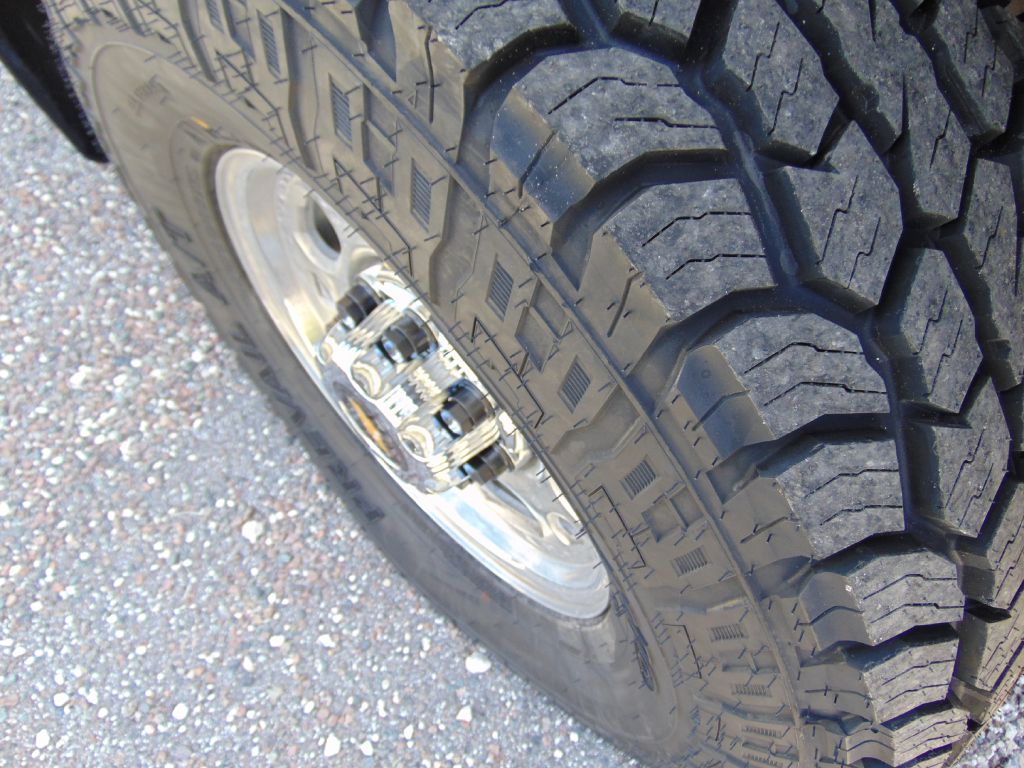 Photo 25 of this CHEVROLET SILVERADO 2500