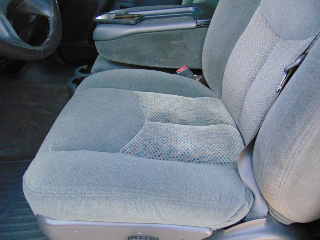 Photo 36 of this CHEVROLET SILVERADO 2500