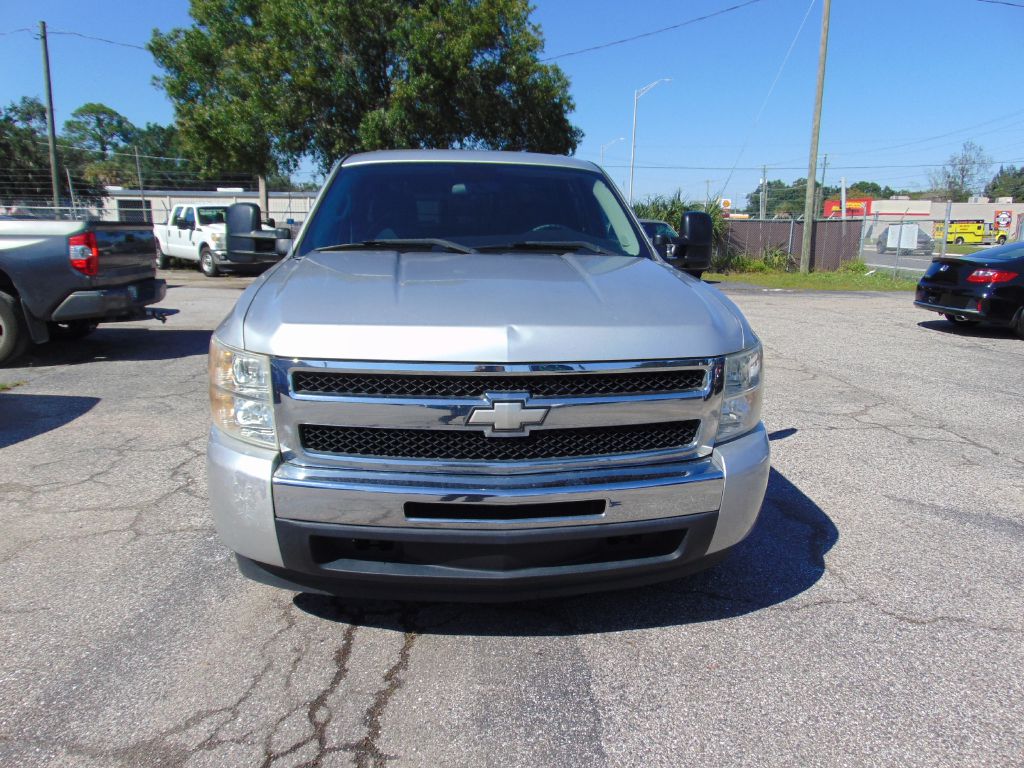 Photo 3 of this CHEVROLET SILVERADO 1500