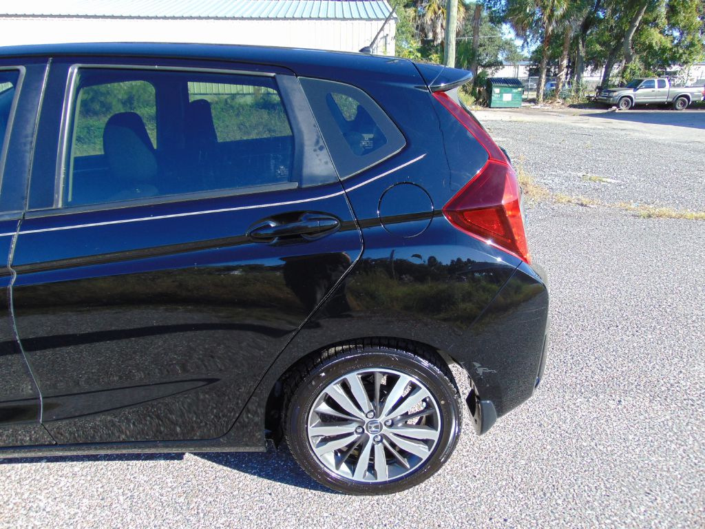Photo 5 of this HONDA FIT