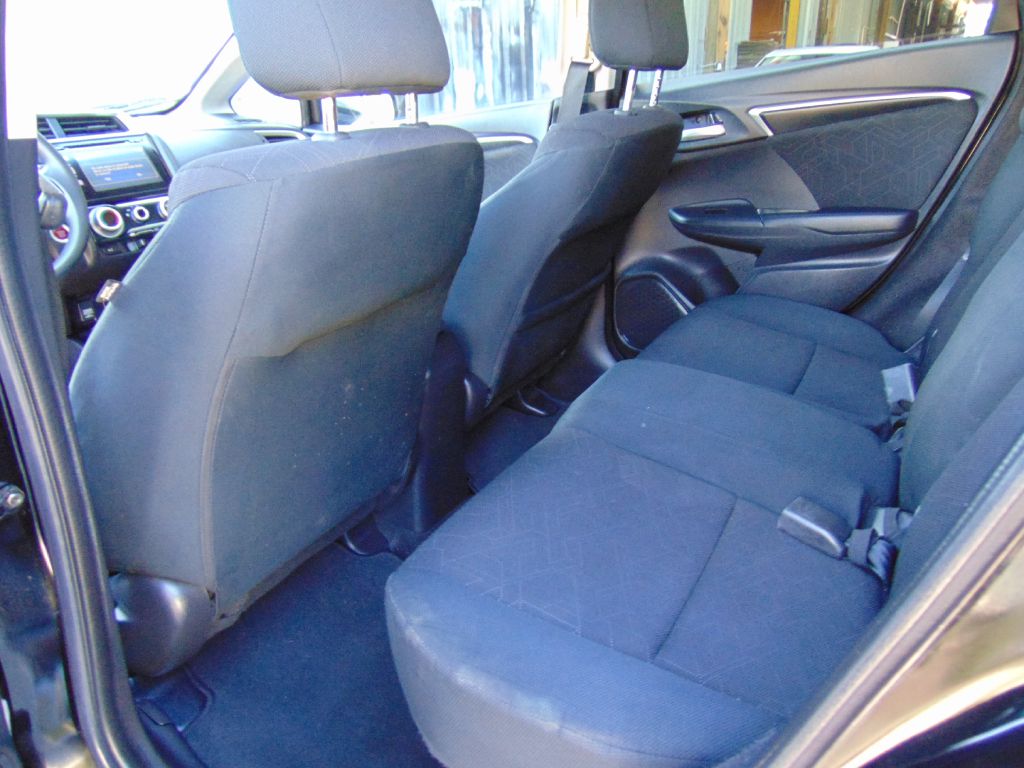 Photo 18 of this HONDA FIT