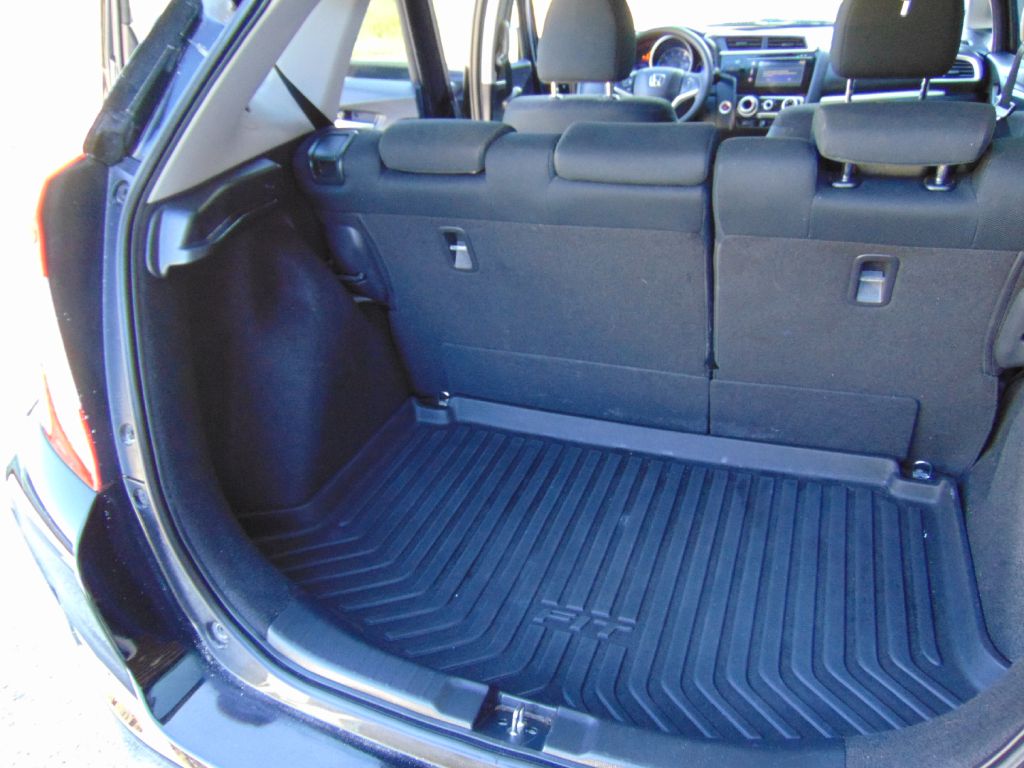 Photo 20 of this HONDA FIT