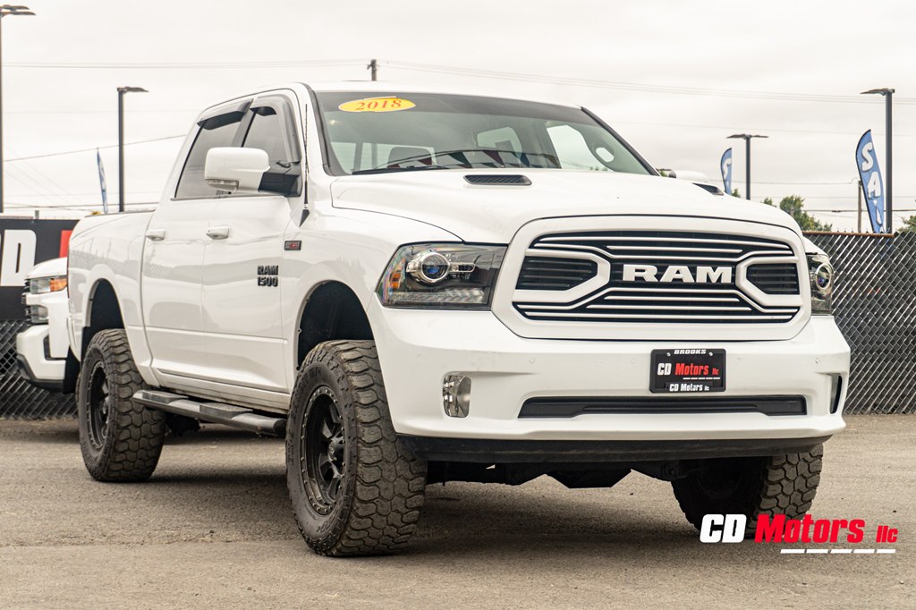 Photo 2 of this RAM 1500
