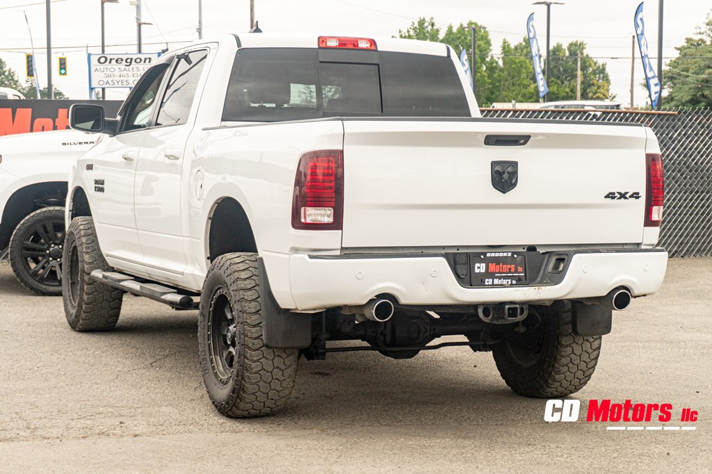 Photo 9 of this RAM 1500
