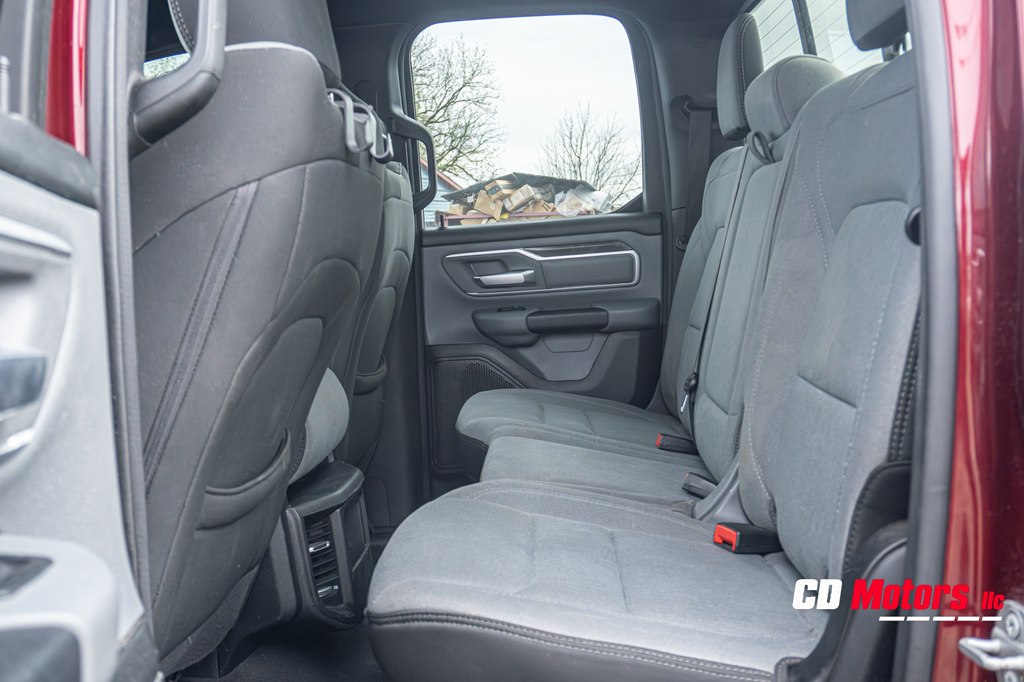 Photo 18 of this RAM 1500
