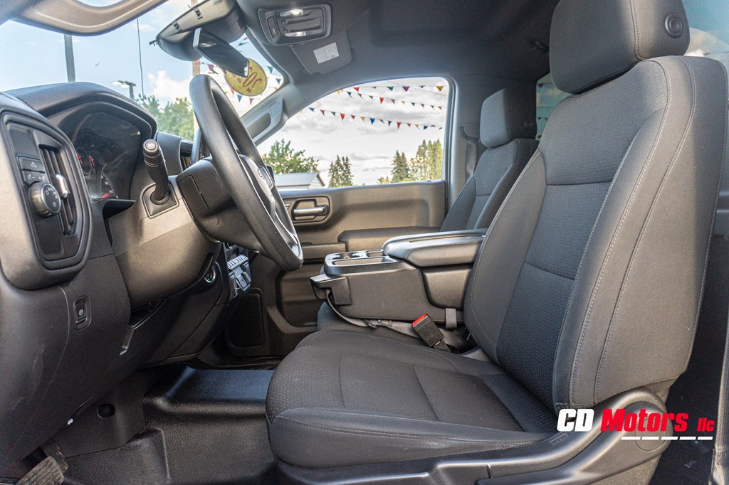 Photo 13 of this CHEVROLET SILVERADO 1500