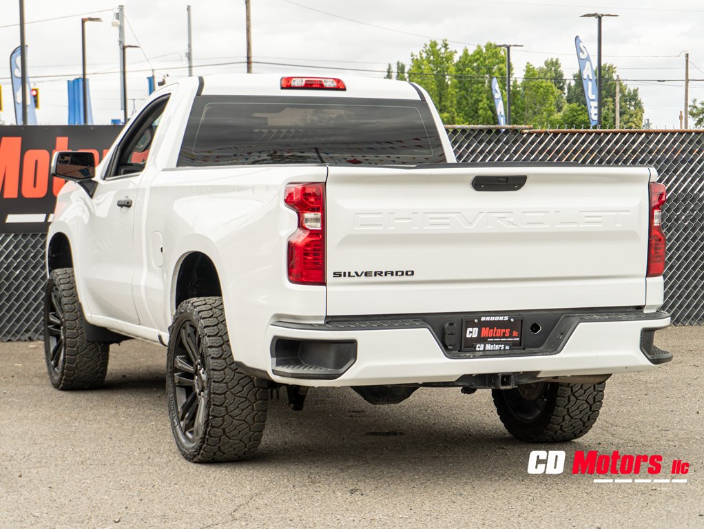 Photo 8 of this CHEVROLET SILVERADO 1500