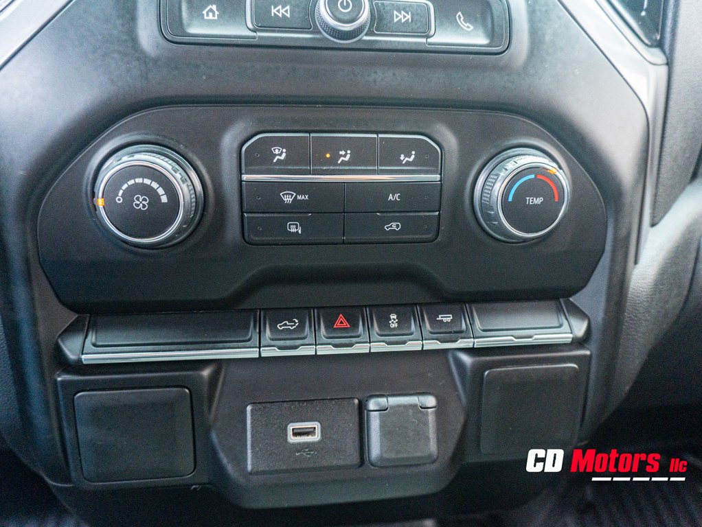 Photo 18 of this CHEVROLET SILVERADO 1500