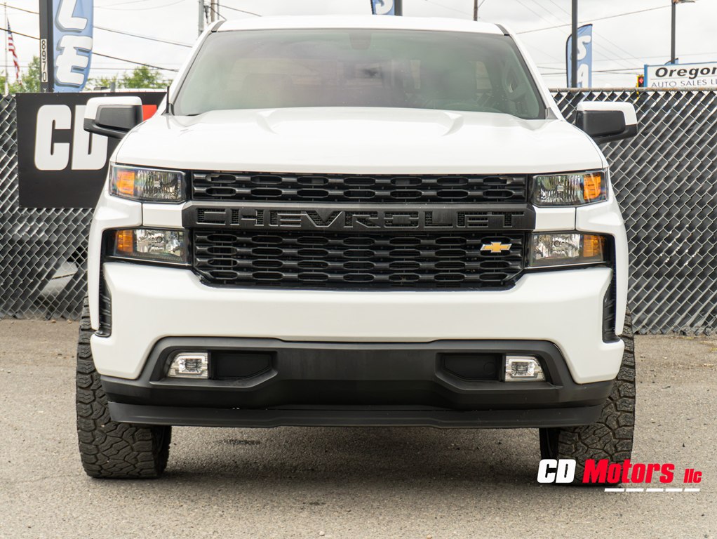 Photo 3 of this CHEVROLET SILVERADO 1500