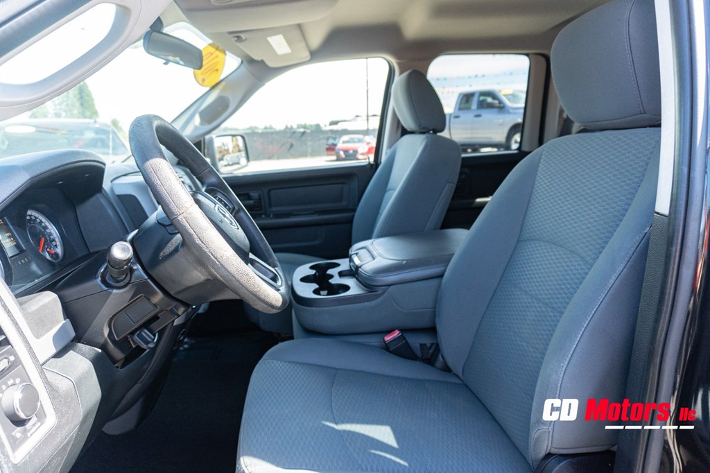 Photo 11 of this RAM 1500