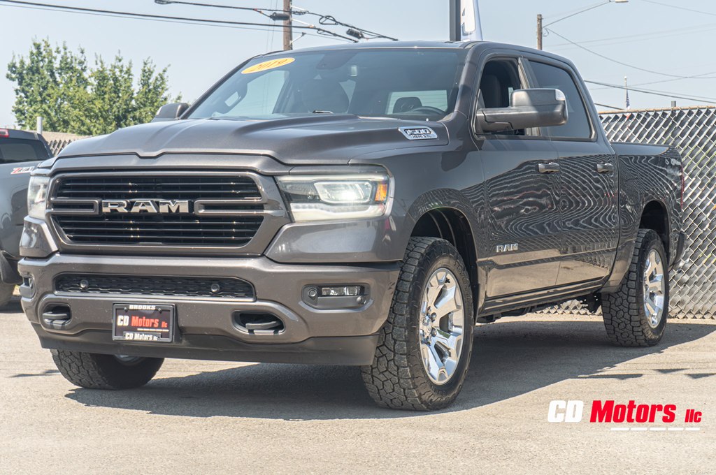 Photo 5 of this RAM 1500