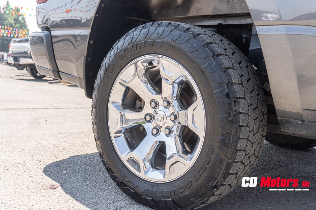 Photo 11 of this RAM 1500