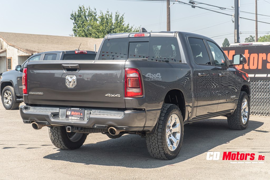 Photo 9 of this RAM 1500