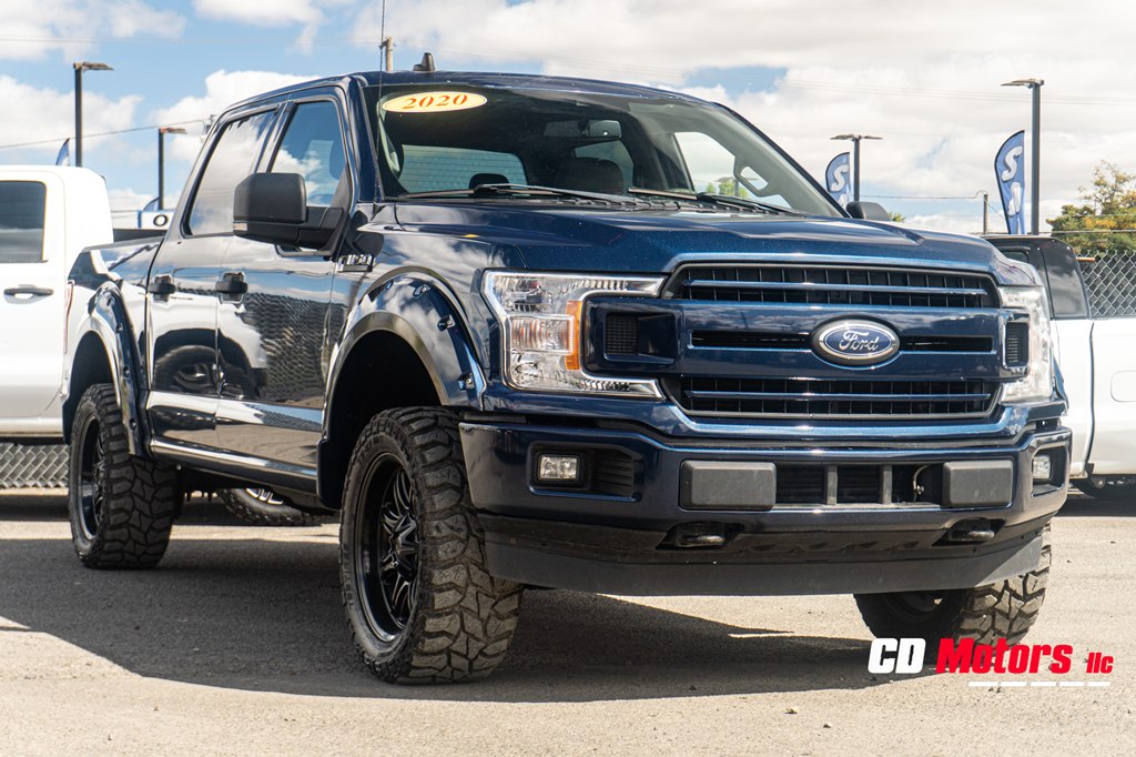 Photo 2 of this FORD F150