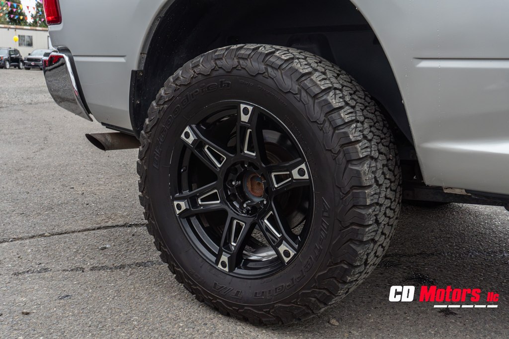 Photo 11 of this RAM 1500