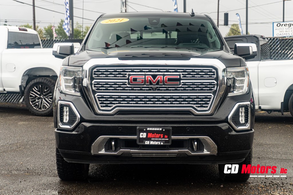 Photo 3 of this GMC SIERRA