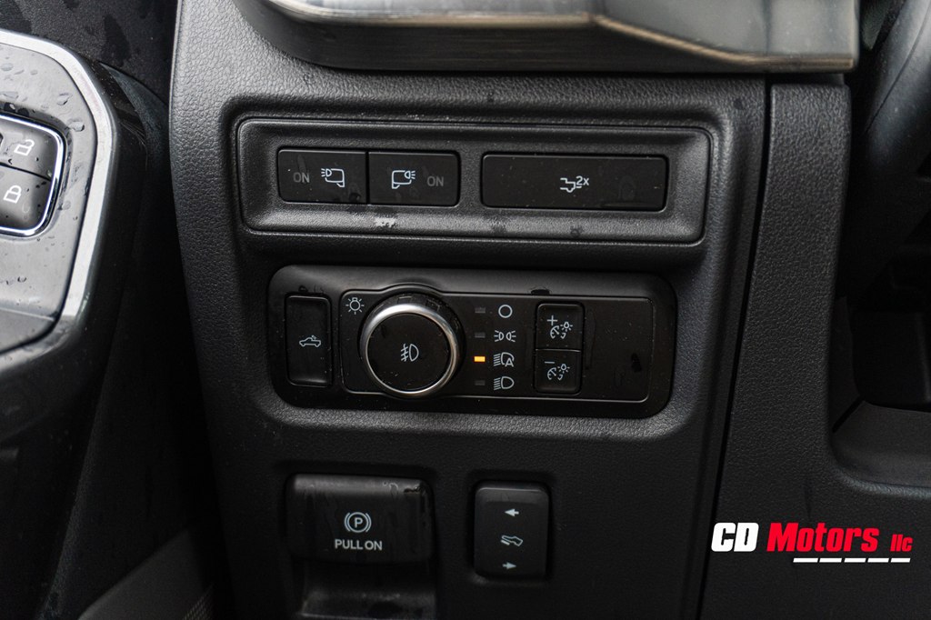 Photo 13 of this FORD F150