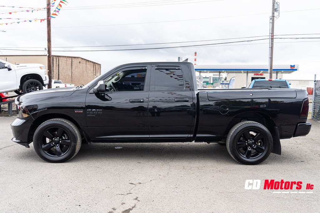 Photo 6 of this RAM 1500 CLASSIC