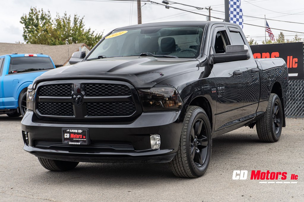 Photo 5 of this RAM 1500 CLASSIC